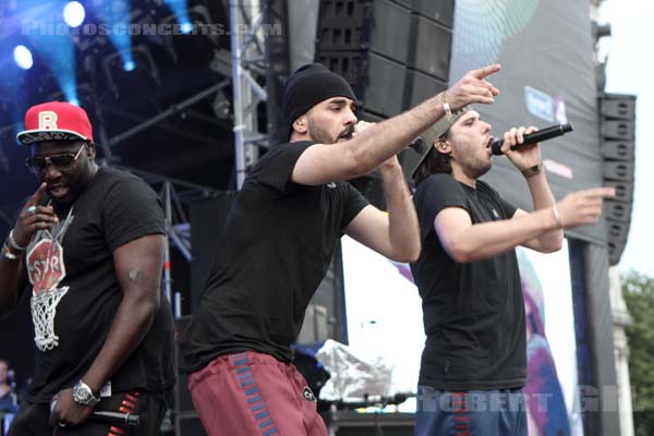 CASSEURS FLOWTERS - 2014-07-19 - PARIS - Parvis de l'Hotel de Ville - 